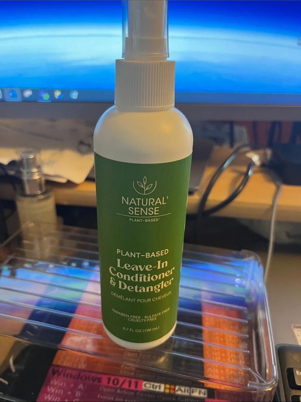 Plant-Based Leave-In Conditioner & Detangler - Green